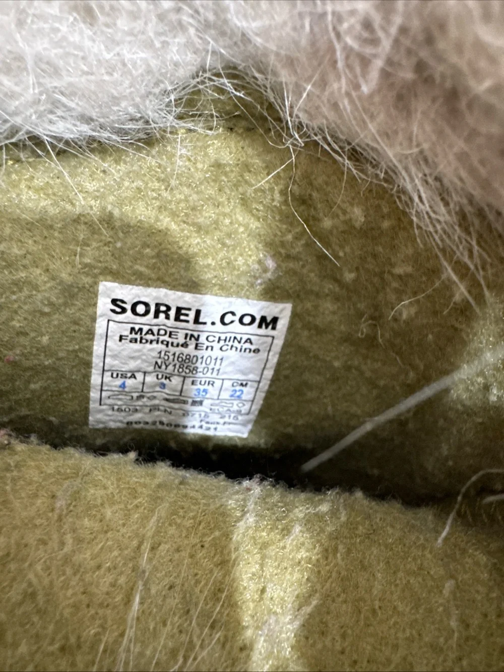 Sorel Youth Winter Boots Size 4 NY1858-011 Waterproof Faux Fur Snow Boots